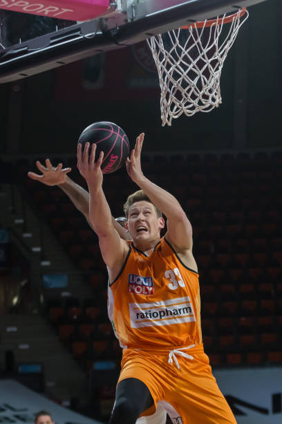 表着对过去 表着对过去