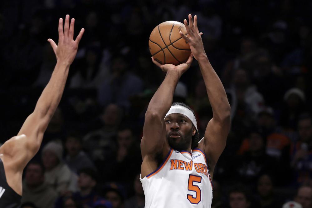 在全队面临 在全队面临